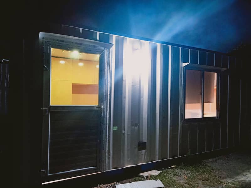 caravan container office container workstations porta cabins prefab 0