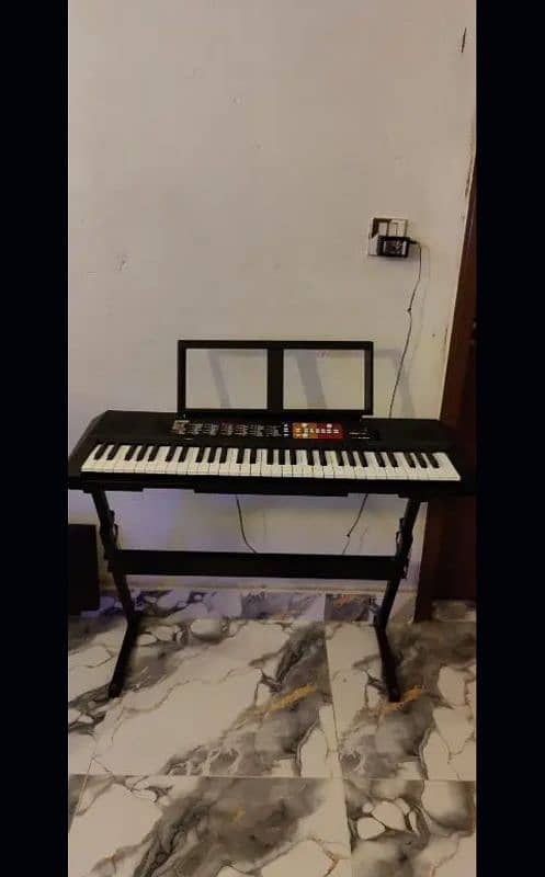 original Yamaha ka piano ha F57 model ha 10/10 condition 3