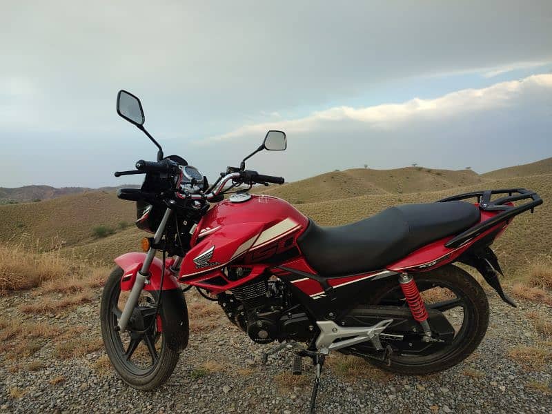 Honda CB150f 7