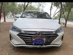 Hyundai Elantra 2023