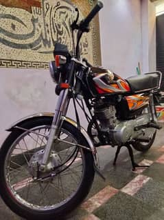 Honda 125 Model 2017 For sale.