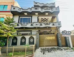 10 Marla 2.5 Storey Beautiful House For Sale 0