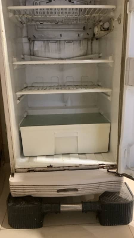 Pel Fridge no fault 100 ok in working 2