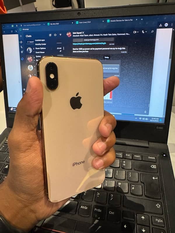 iphone xs 64gb Pta approved 4