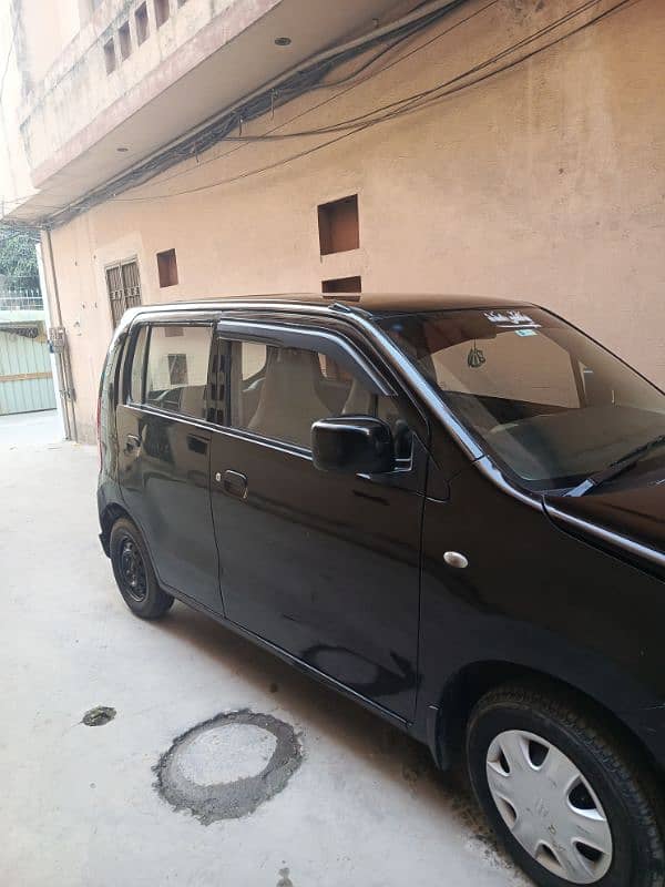 Suzuki Wagon R 2018 1