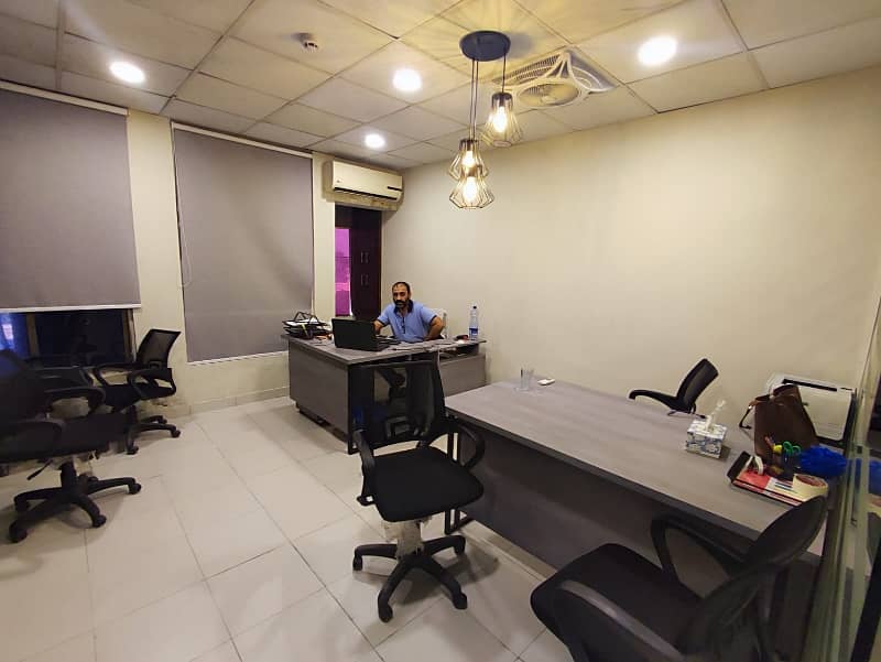 800 Square Feet Fully Furnished Lavish Office For Rent 10