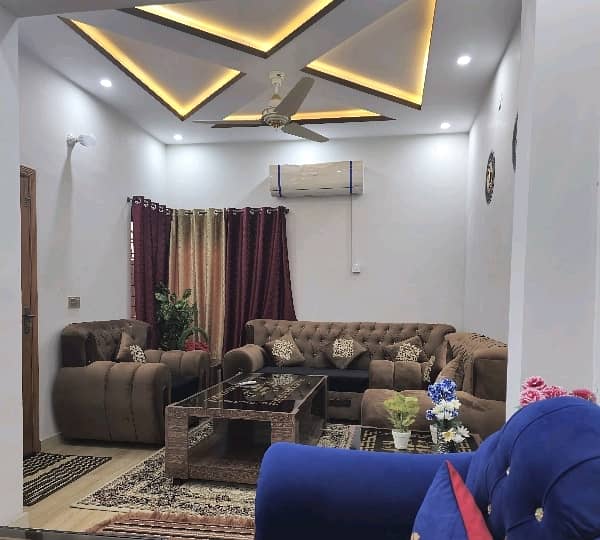 House Of 5 Marla In Eden Boulevard Housing Scheme For sale 2