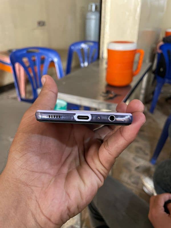 Samsung A32 exchange possible (I phone) only 1