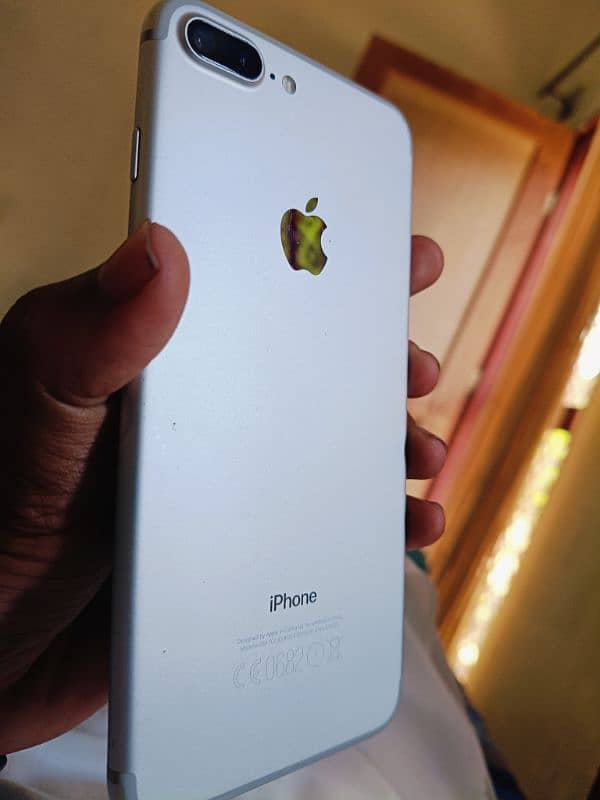 iphone 7plus Official PTA approved 32GB 4