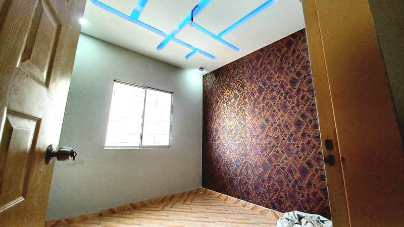 3 room cornor flat for sale 31G Allah Wala town Korangi crossing 9