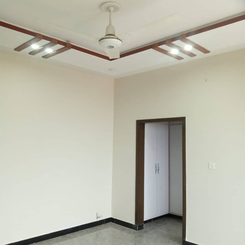 Spacious 12 Marla Ground Portion Available For Rent In G-16 11