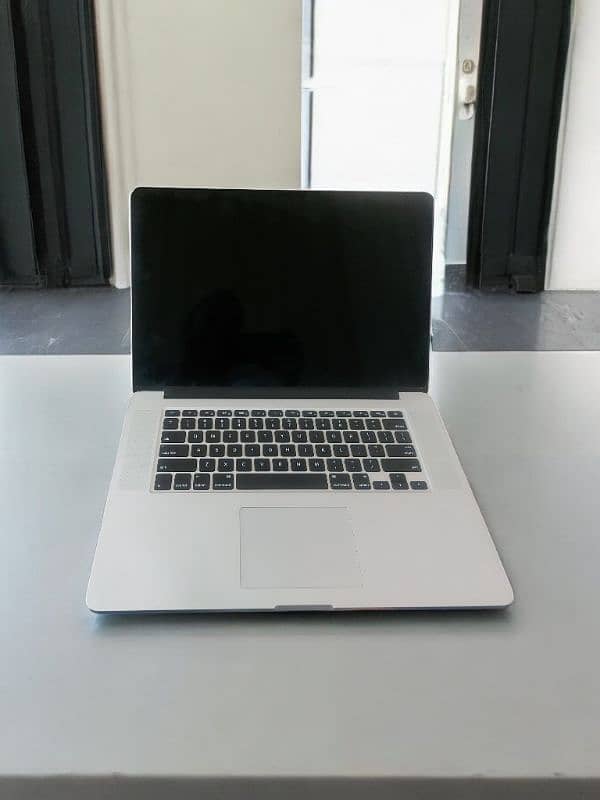 MacBook Pro (Retina, 15-inch, Mid 2014) 0