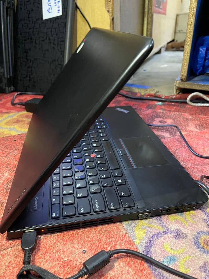 Lenovo AMD A6 Pro 9th Generation 1