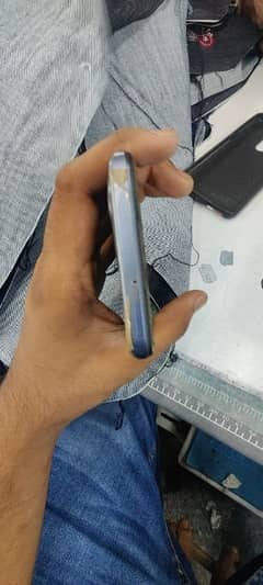 VIVO Y55 8GB RAM 128 MEMORY