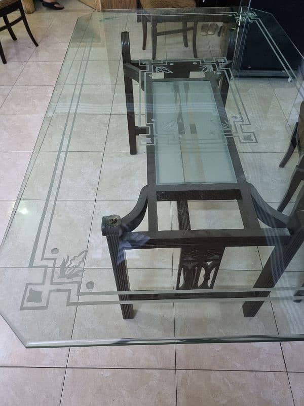 Glass Dining Table + 6 chairs 0