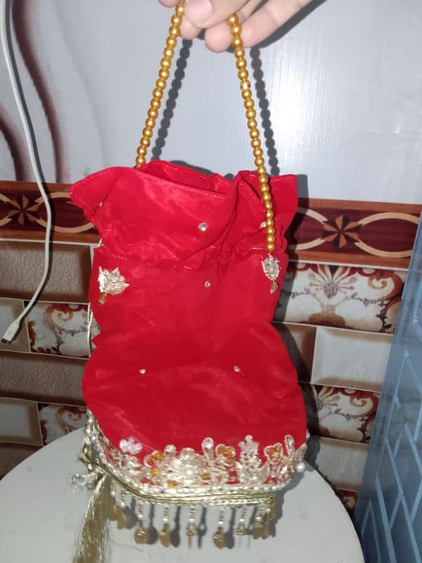 one time used 14 kg weight bridal lhenga 5