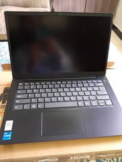 Lenovo Cori5 12th generation V14 G3 8gb ddr4 ram 256gb nvme ssd