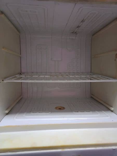 Dawlance fridge 1