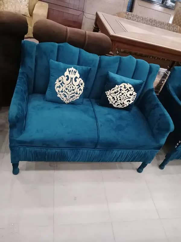 bed room chairs/poshish chairs/chair with table/ sofa chairs/ chairs 2