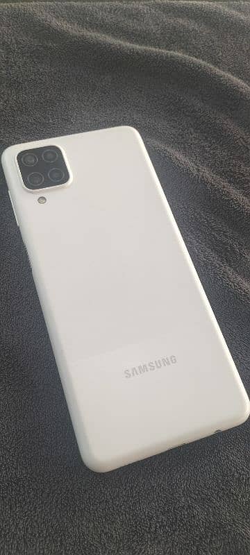 Samsung Galaxy A12 10/10condition 4GB. . . . 64GB 7