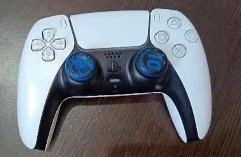 PS5 WHITE DUALSENSE CONTROLLER WITHOUT BOX 0