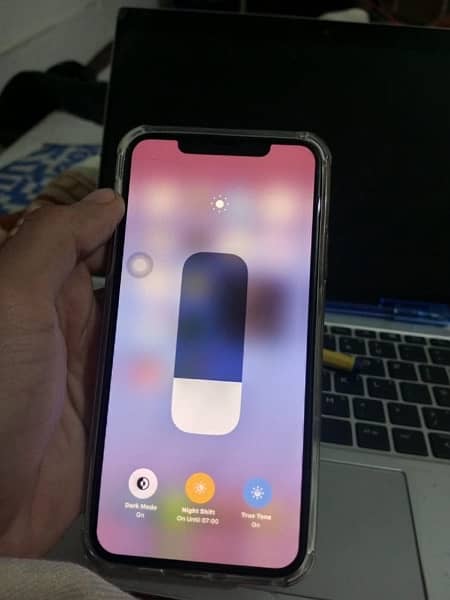 iphone 11 pro max 1