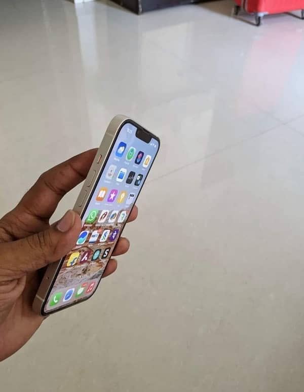 Axchng with 13pro iPhone 13 non pta Jv 4 manth sim warking 3