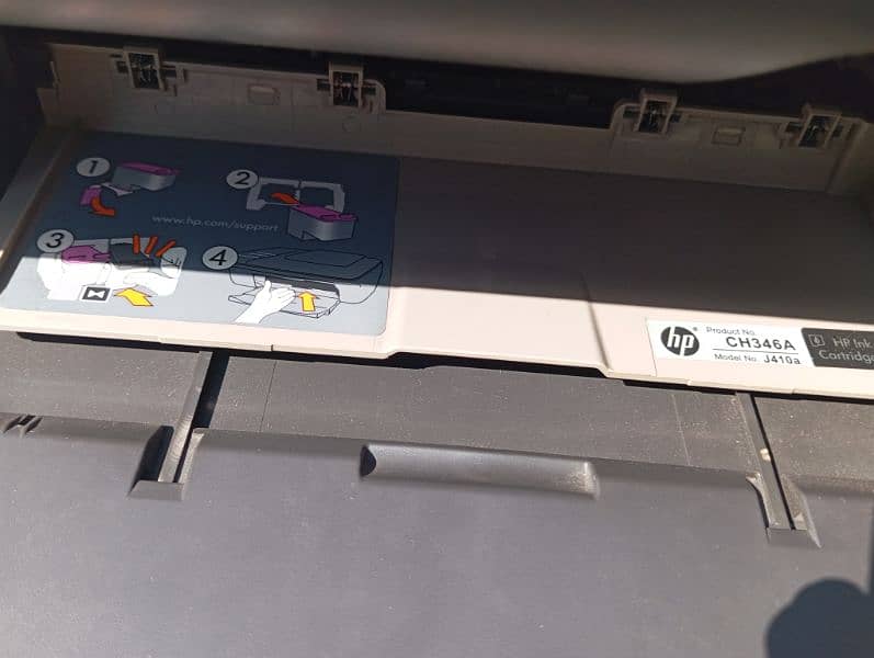 HP Deskjet 1050 4