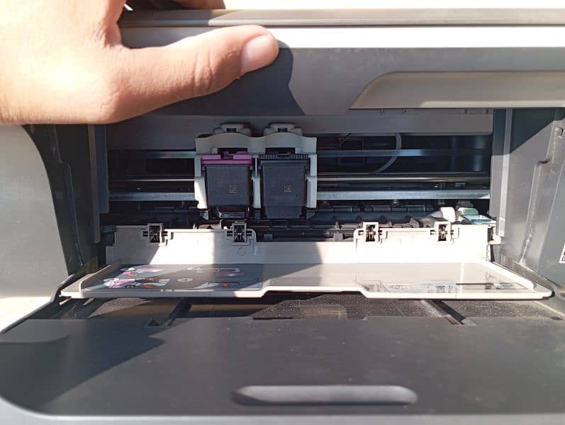 HP Deskjet 1050 6