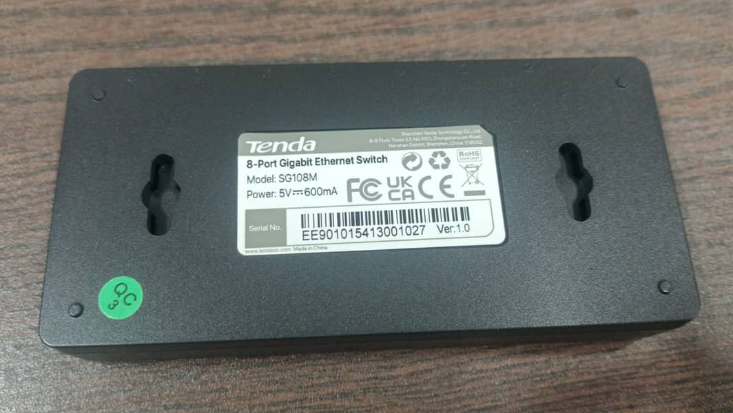 tenda sg108m 8port switch 2