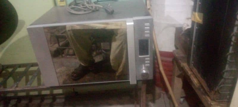 microwave oven 1