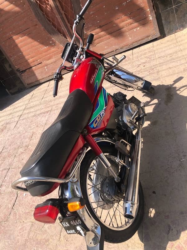 Honda CD70 2018 Sahiwal Number 5