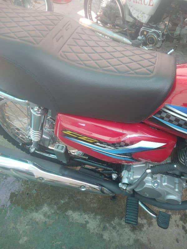 Honda CG 125 for Sale 2024 Model 12