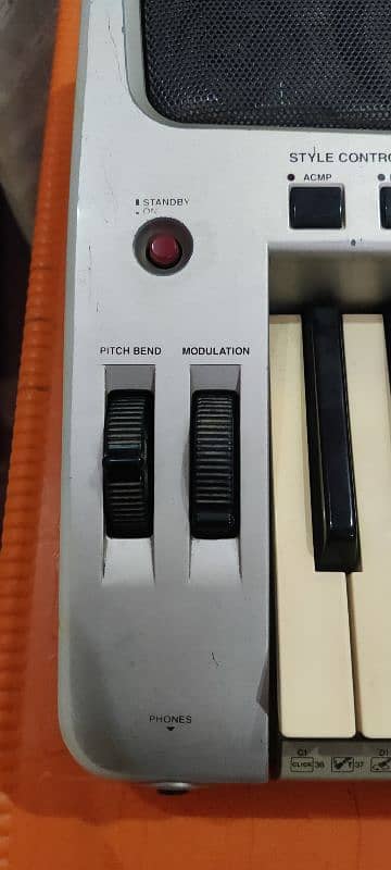 Yamaha PSR 2000 All ok 6