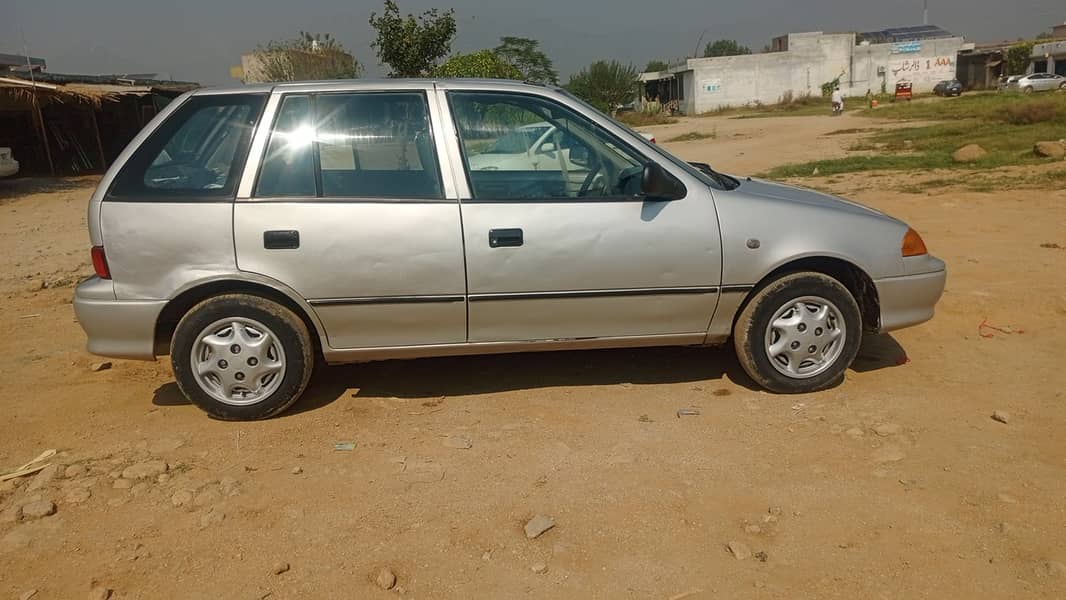 Suzuki Cultus VXR 2004 3