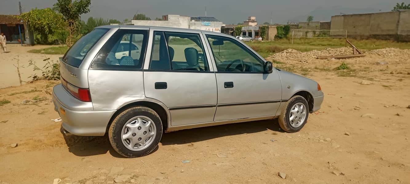 Suzuki Cultus VXR 2004 4