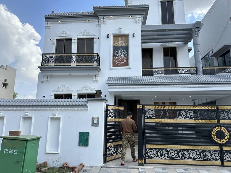 10 Marla House Available For Rent Brand New Talha Block 0