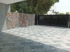 One Kanal House For Rent In Sector B