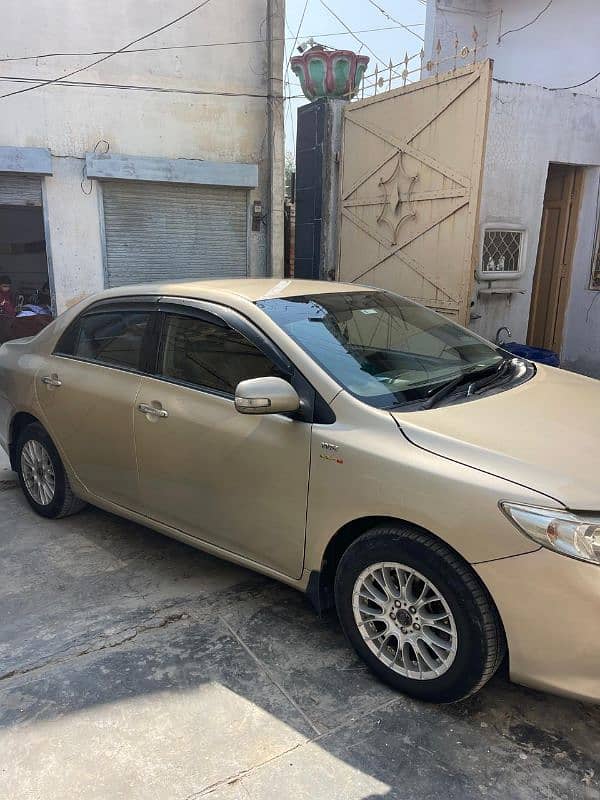 Toyota Corolla GLI 2010 3