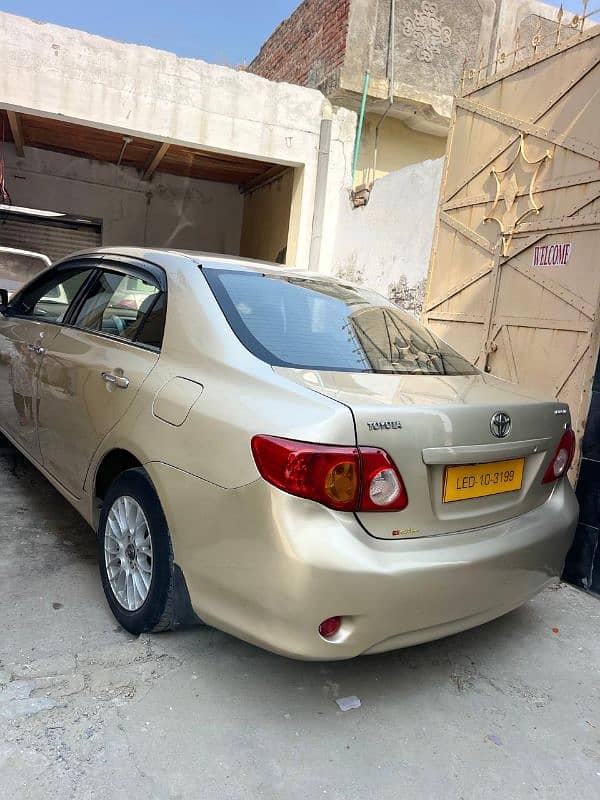 Toyota Corolla GLI 2010 4