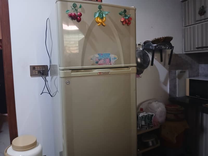 Dowlance fridge 1