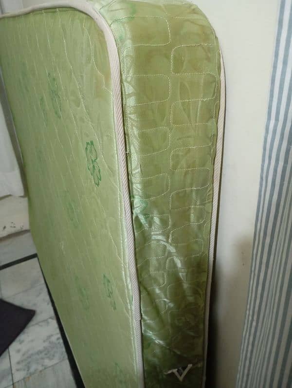 diamond springs mattress 8" in good condition for sale. 1