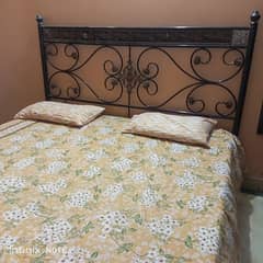 3 peice bedroom set ( iron bed + matteris, lassani Cubard+devider)