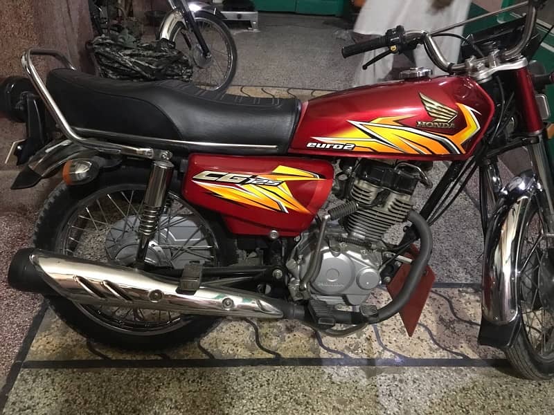 Honda 125 lush condition totally janian 6