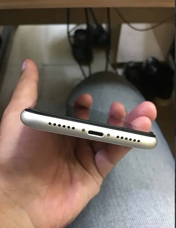 Iphone 11 Non Pta (Factory Unlock) 4