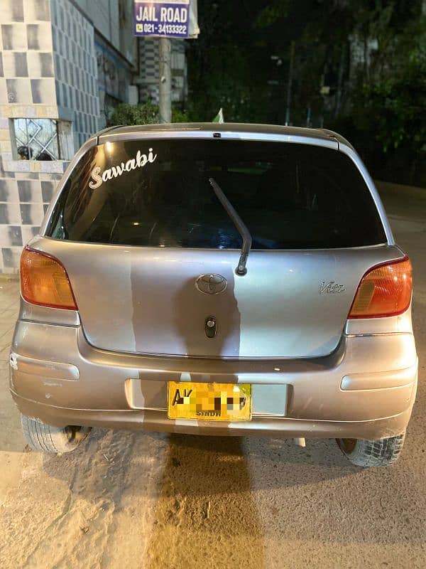 Toyota Vitz 2003/2006 1