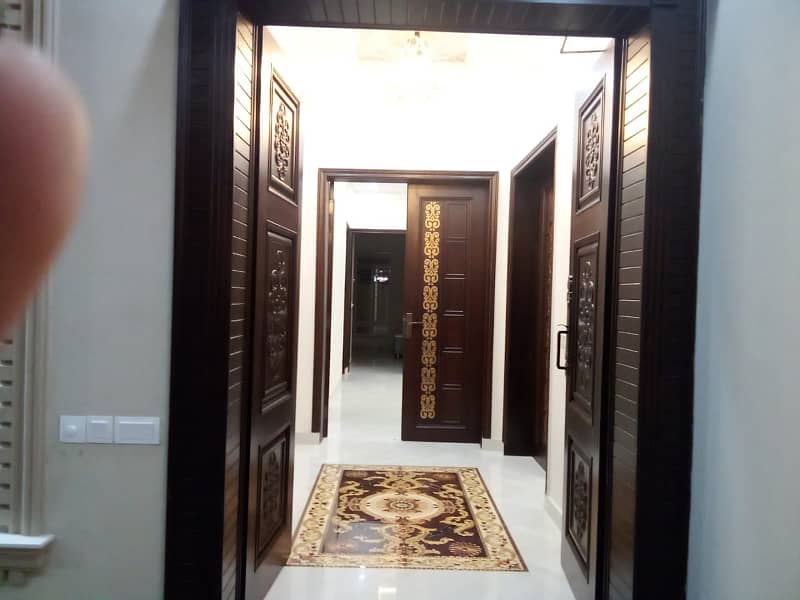 10 MARLA FULL BRAND NEW HOUSE AVAILABLE FOR RENT 21