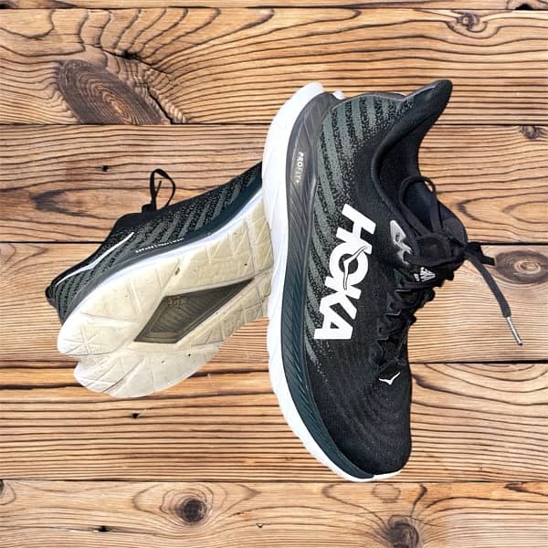 HOKA pro+ Shoes — uk size 10.5 4