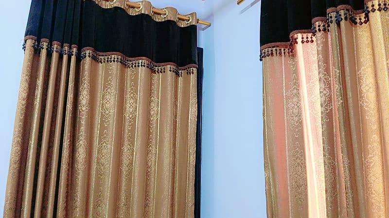 Curtains ( 5 pc ) 2