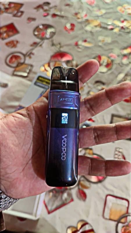 voopoo argus E40 brand new just box open 1